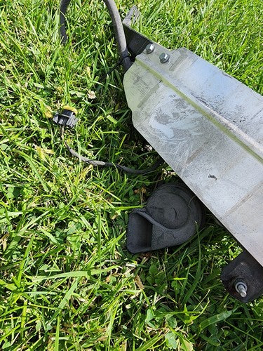 07-13 Mercedes W216 CL63 S65 AMG S550 Front Bumper Reinforcement Impact Bar OEM