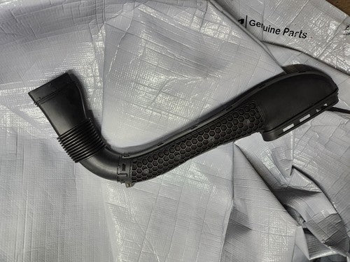MERCEDES GLC300 X253 2.0L ENGINE AIR CLEANER INTAKE LEFT DUCT HOSE OEM 2017-19💎