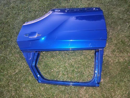 Rear Left Side Door Shell Beluga Blue 36A833311 Bentley Bentayga 16-20 OEM NICE 