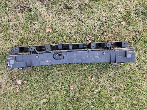 2021 22 23 RIVIAN R1T R1S FRONT CENTER HEADLIGHT LED LAMP INNER MIDDLE BAR OEM