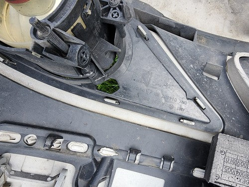 07-09 MERCEDES S-CLASS S550 W221 FRONT BUMPER COVER Complete Fog Light OEM AMG