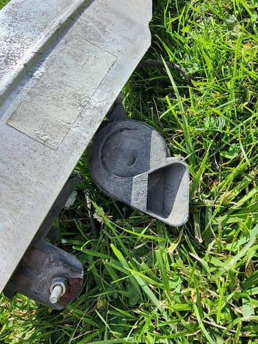 07-13 Mercedes W216 CL63 S65 AMG S550 Front Bumper Reinforcement Impact Bar OEM