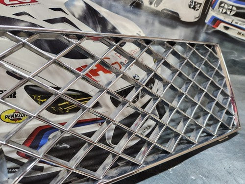 2017-2022 BENTLEY CONTINENTAL GT III LEFT DRIVER SIDE FRONT BUMPER CHROME GRILL