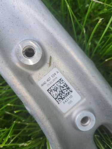 Lamborghini Urus Achsschenkel / Wheel Hub Audi Q8 RS 4m0407559a Bentley Bentayg