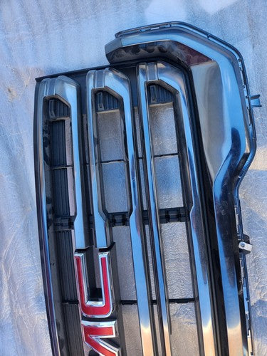 2020 2021 2022 2023 GMC ACADIA FRONT GRILLE GRILL OEM 84996210
