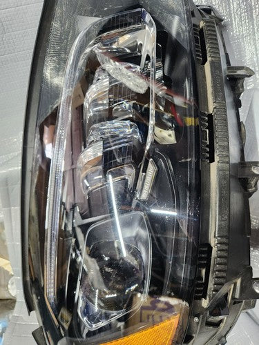 Mercedes Benz GLS 450 580 63 AMG OEM LED Right Headlight 2020 2021 2022 2023