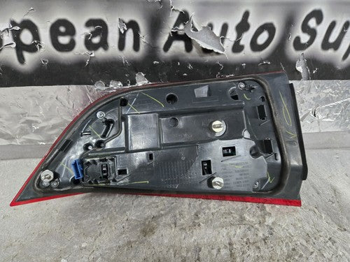2014-2018 BMW X5 F15 REAR LIFTGATE RIGHT SIDE INNER TAILLIGHT TAIL LED LAMP OEM