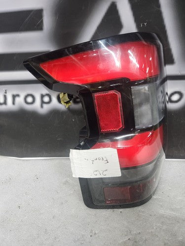OEM 2022-2023 Nissan Frontier LED Tail Light (Left/Driver) 221008d04 R NICE 