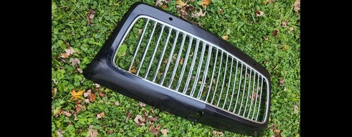 BROKEN 2020-2023 BENTLEY FLYING SPUR FRONT RADIATOR GRILL TRIM OEM 3SE853667