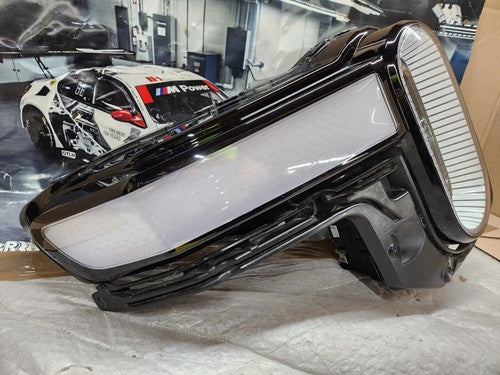 2021 2022 2023 RIVIAN R1T RIGHT RH PASSENGER SIDE LED HEADLIGHT COMPLETE OEM