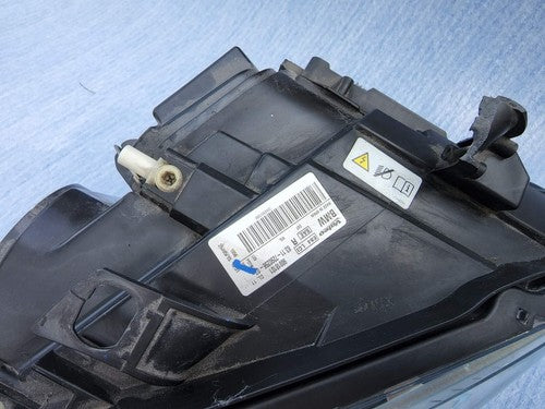BMW E84 X1 RIGHT PASSENGER SIDE BI XENON ADAPTIVE HEADLIGHT ASSEMBLY OEM 7290256
