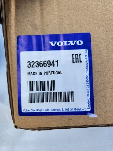 NEW Volvo XC40 Steering Wheel, 3 Spoke - 32366941 OEM 