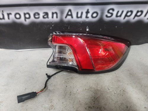 2020-2022 FORD ESCAPE RH PASSENGER REAR LED TAIL LIGHT LJ6B-13404-AJ OEM PART