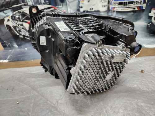 2020-2021 Land Rover Defender Headlight Full LED RH Passenger L8B213W029FF OEM