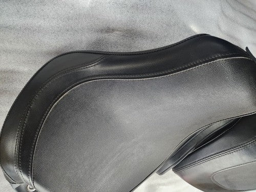 Harley-Davidson Two Up Seat BLACK Fatboy OEM seat for '18-'21 Dealer Take Off