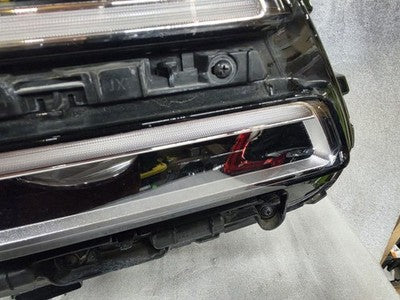 2021 2022 2023 2024 Genesis GV80 Right RH Passenger LED Headlight OEM 92102T6020