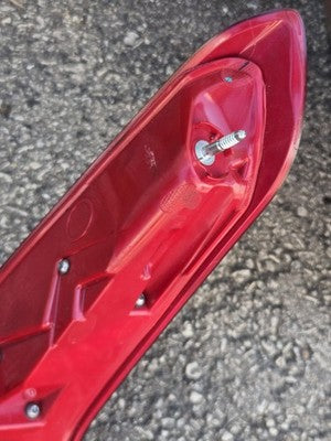 2017-2019 Cadillac XT5 LED Tail Light Left Driver Side 84245000 OEM