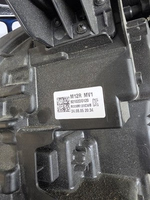 2024 2025 2026 Kia Ev9 Headlight Right RH Passenger OEM LED 92102-D0120 *Cracked