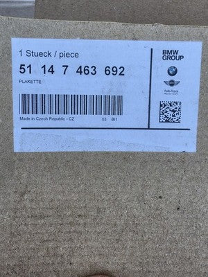 NEW OEM BMW X2 X4 X4M 82mm Hood Trunk Emblem Roundel Badge 51147463692