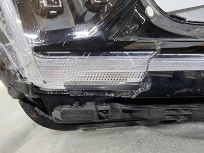 2024 2025 2026 Kia Ev9 Headlight Right RH Passenger OEM LED 92102-D0120 *Cracked