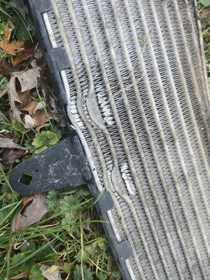 13-22 BMW M5 M6 ///M (F06 F10 F12 F13 F90) 4.4L S63 ENGINE OIL COOLER RADIATOR