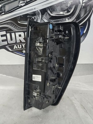 2019 - 2024 GMC Sierra Left Driver OEM LED Taillight Lamp 86820473