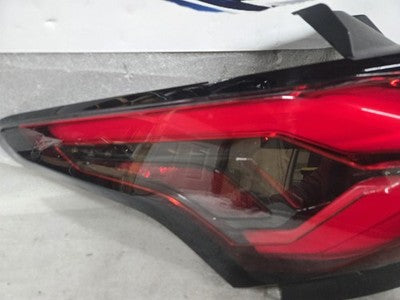 2022-2023 Chevrolet Traverse Left Driver Taillight 86785340 Quarter Mounted OEM