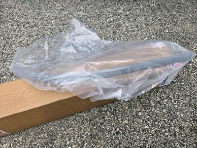 2006 Jaguar XJ8 Bumper Trim. 2005-08, LEFT LH, primered - XR844072XXX NEW OEM