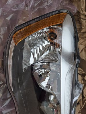 2015 - 2017 BMW X3 Right / Passenger Side Headlight Assembly 63117334074 NEW R
