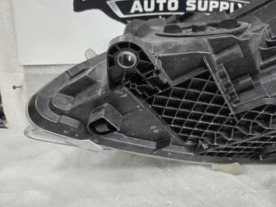 2016 - 2023 MERCEDES METRIS W447 RIGHT RH HALOGEN HEADLIGHT A4479068200 OEM