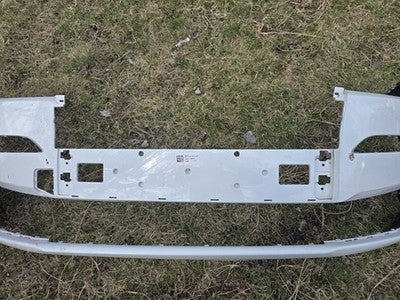 2021 2022  Rolls-Royce Ghost Front Bumper Cover OEM 51117495503 NICE White 