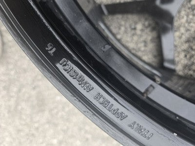 21 LAMBORGHINI REVUELTO Factory  OEM FRONT WHEEL RIM 47B601017R 47B601017 BLACK