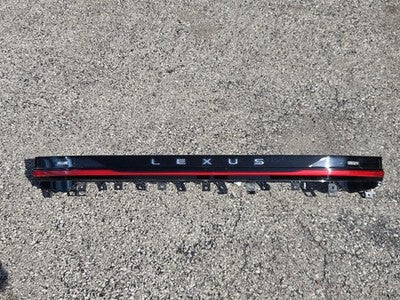 2023-2025 Lexus RZ300E/450E LED Rear Center Tailgate Taillight 81580-46010 OEM