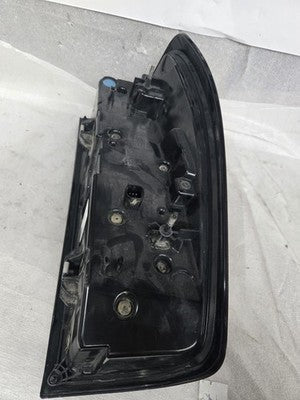 2019 - 2024 GMC Sierra Left Driver OEM LED Taillight Lamp 86820473