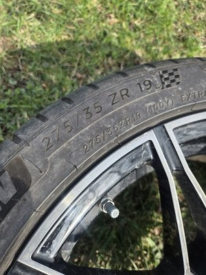 BMW M3 M4 G80 G82 G83 G87 Front 19 Inch 19 x 9.5 Wheel Rim 21-26 OEM Tire NICE 