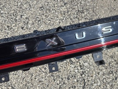 2023-2025 Lexus RZ300E/450E LED Rear Center Tailgate Taillight 81580-46010 OEM