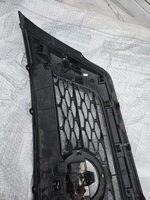 2019 2020 NISSAN PATHFINDER SV GRILLE OEM FRONT CENTER WITH CAMERA 62310 8A40A