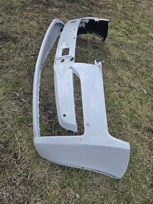 2021 2022  Rolls-Royce Ghost Front Bumper Cover OEM 51117495503 NICE White 