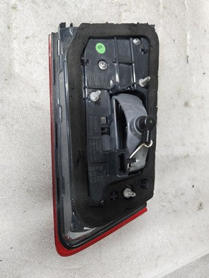 2017-2020 BMW 530I G30 REAR RIGHT SIDE INNER LED TAILLIGHT LAMP OEM 63217376476