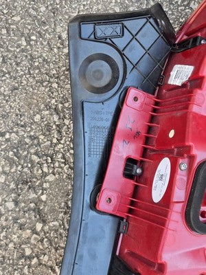 2017-2019 Cadillac XT5 LED Tail Light Left Driver Side 84245000 OEM
