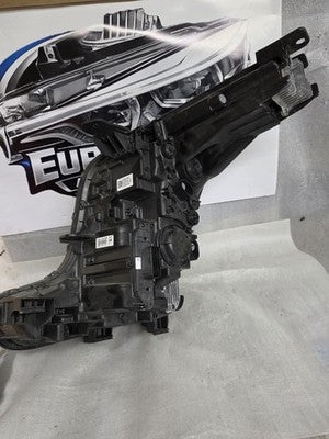2024 2025 2026 Kia Ev9 Headlight Right RH Passenger OEM LED 92102-D0120 *Cracked