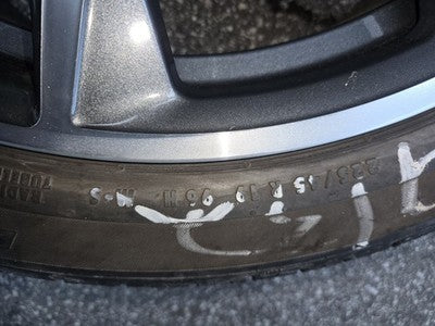 BMW Alufelge Styling 715 8Jx19 OEM 8008616 X1 F48 X2 F39 Tire Tpms M SPORT NICE 