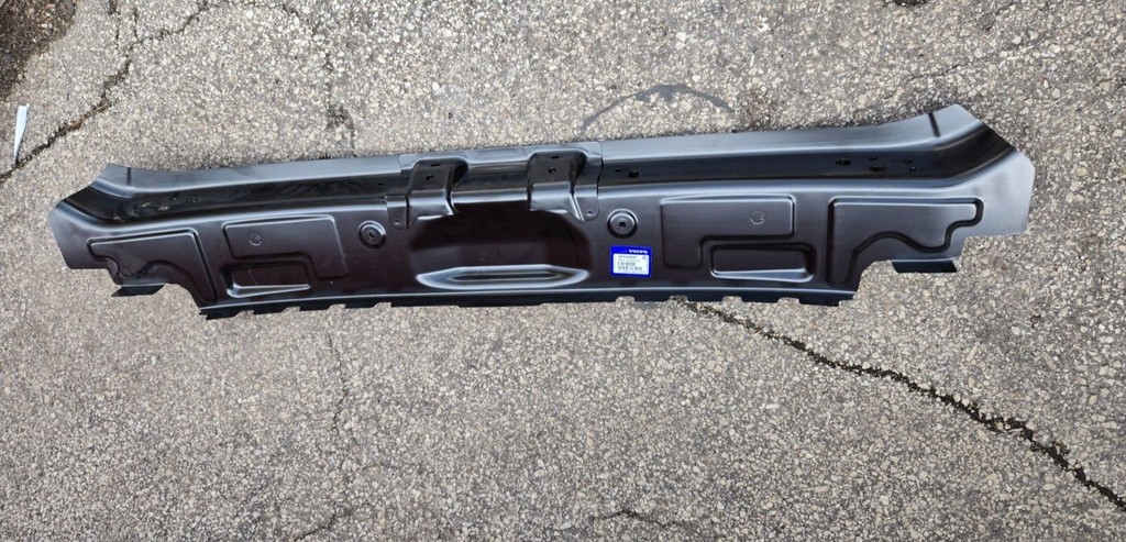 2024 Volvo XC90 Rear Cross-Member 32133837 OEM Genuine