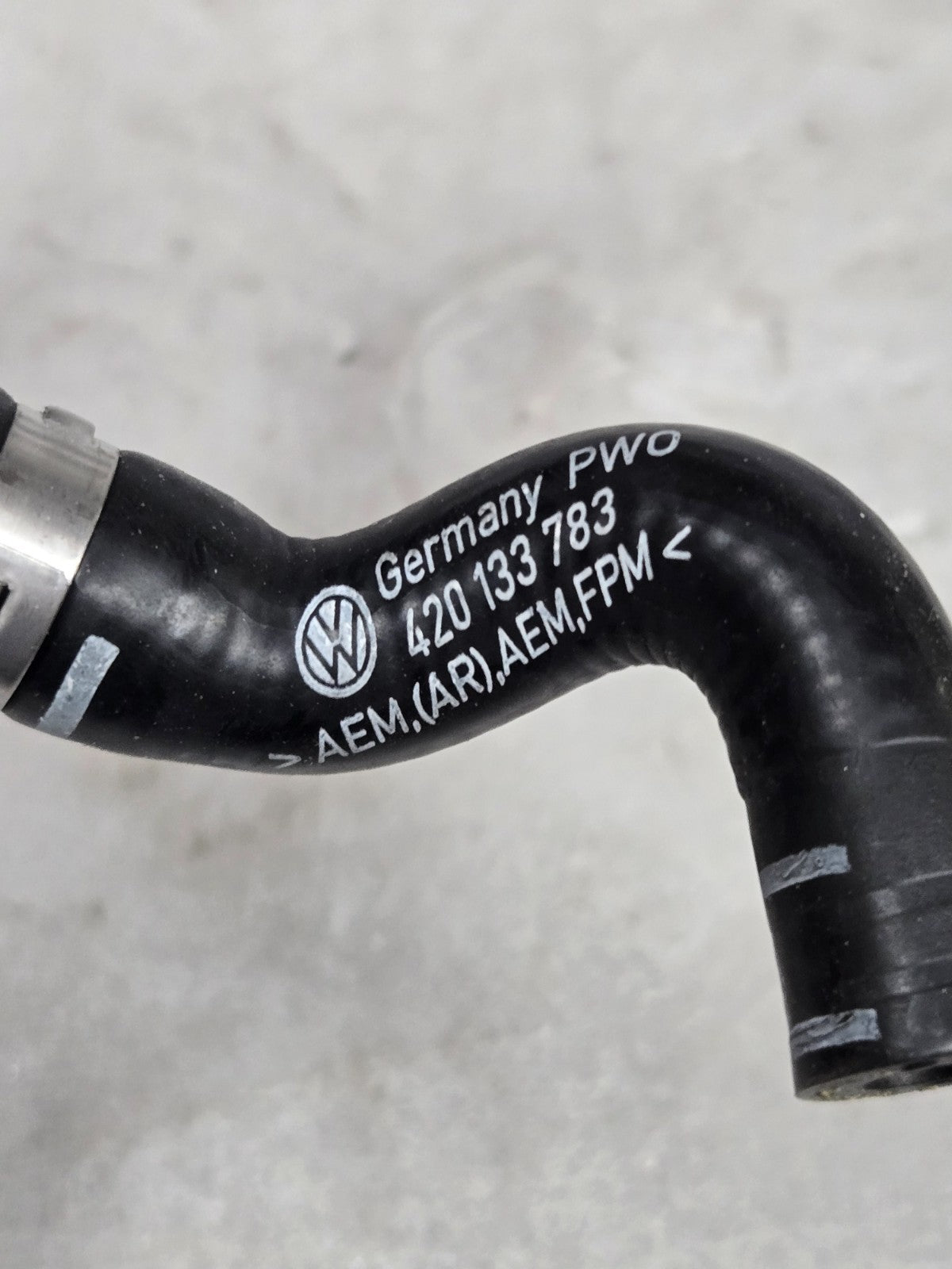 2017-2023 Audi R8 HURACAN AWD 5.2L Left Right Air Intake Pipe 420133385J OEM