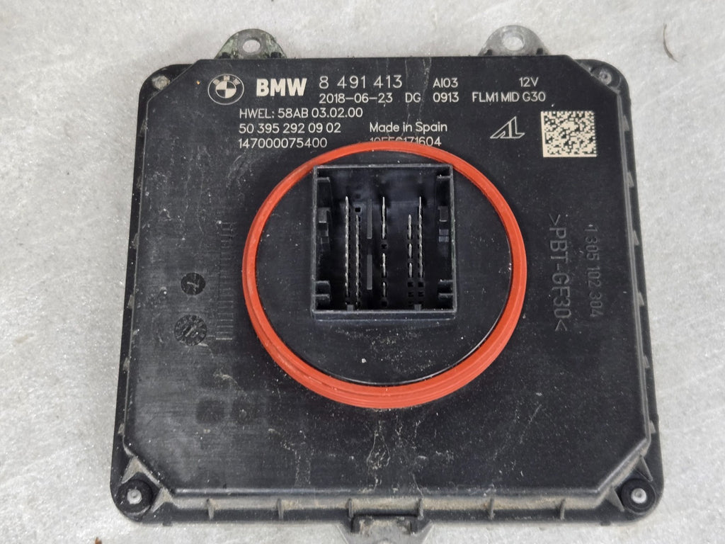 2017 - 2020 BMW 540I G30 FRONT HEADLAMP BALLAST CONTROL MODULE OEM 63118491413