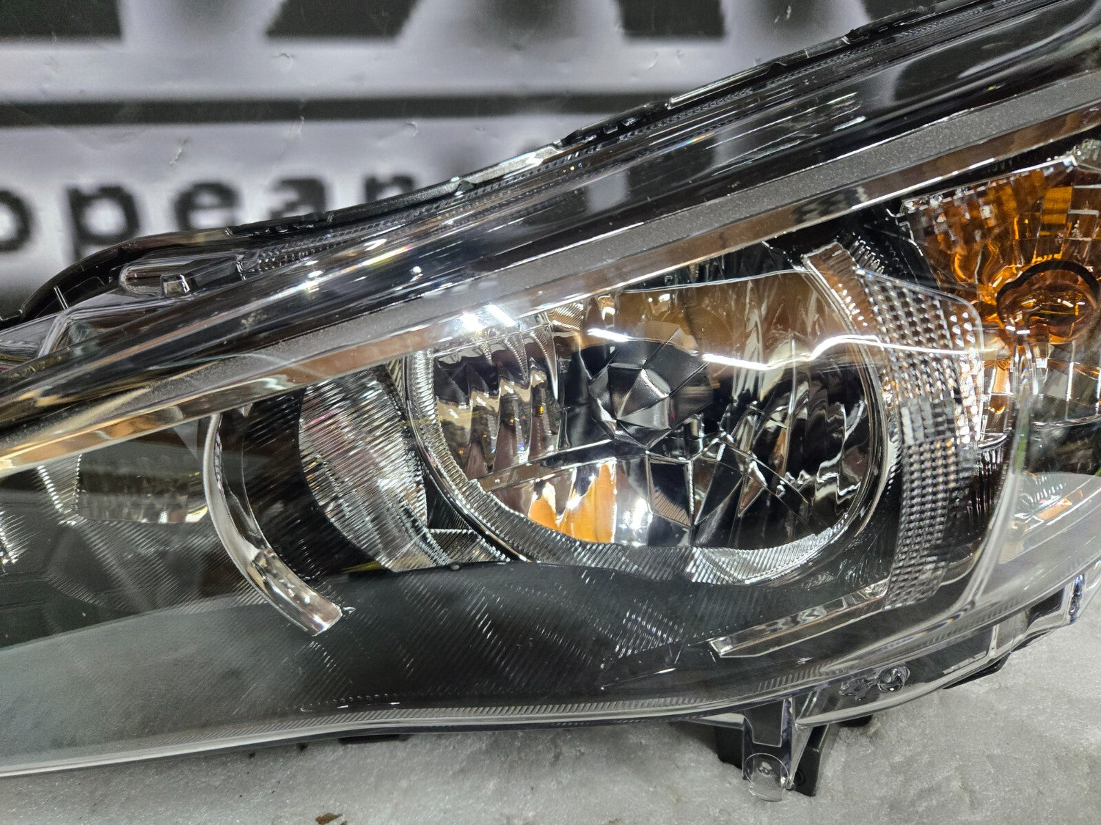 2018-2021 Subaru Crosstrek Halogen Headlight LH Left Driver Side OEM 84001FL01B
