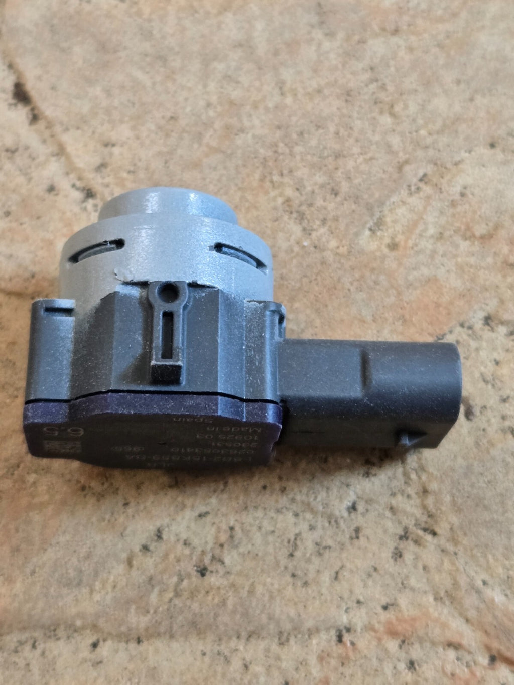 Land Rover Jaguar Parking Distance Bumper 1x Sensor PDC L8B2-15K859-BA Genuine