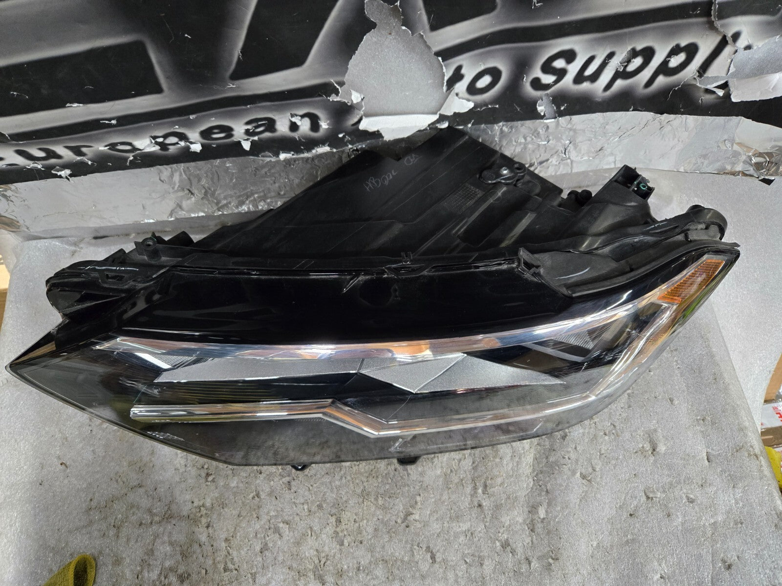 2019 2020 2021 2022 Volkswagen Jetta Left Drivers LED Headlight OEM 17A941035E