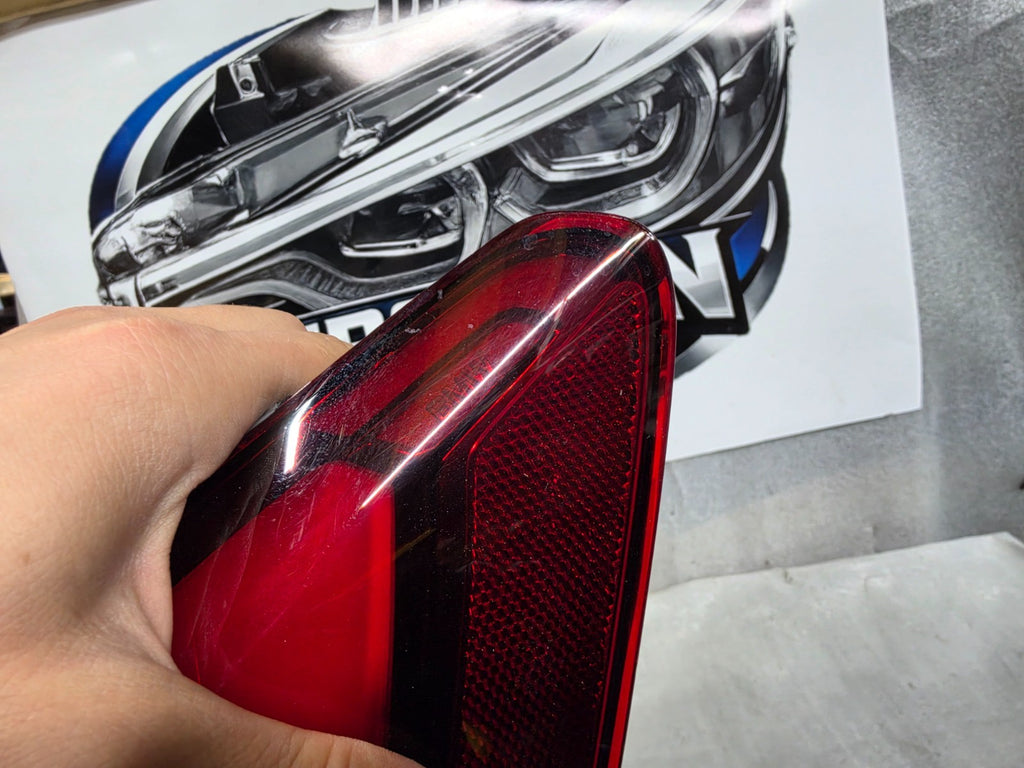 2019-2022 BMW 330I G20 REAR RIGHT QUARTER OUTER TAIL LIGHT LED OEM 63217420452