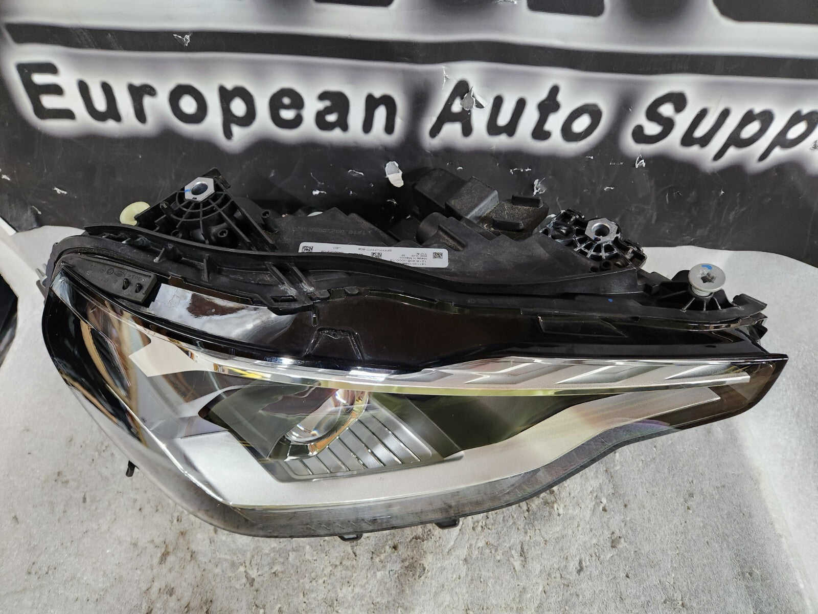 2022 2023 BMW 230i M240i 2 Series Coupe Right LED Headlight Complete RH OEM